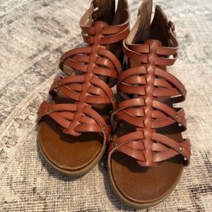 Women’s 7 sandals